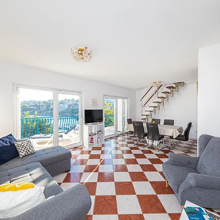 Summer By The Sea Holiday home